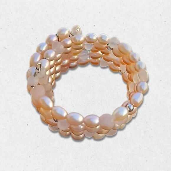 Genuine Pearl Quartz Bracelet Flexible Wrap Design Comfortable Fit Pink/Cream OS - Picture 2 of 4
